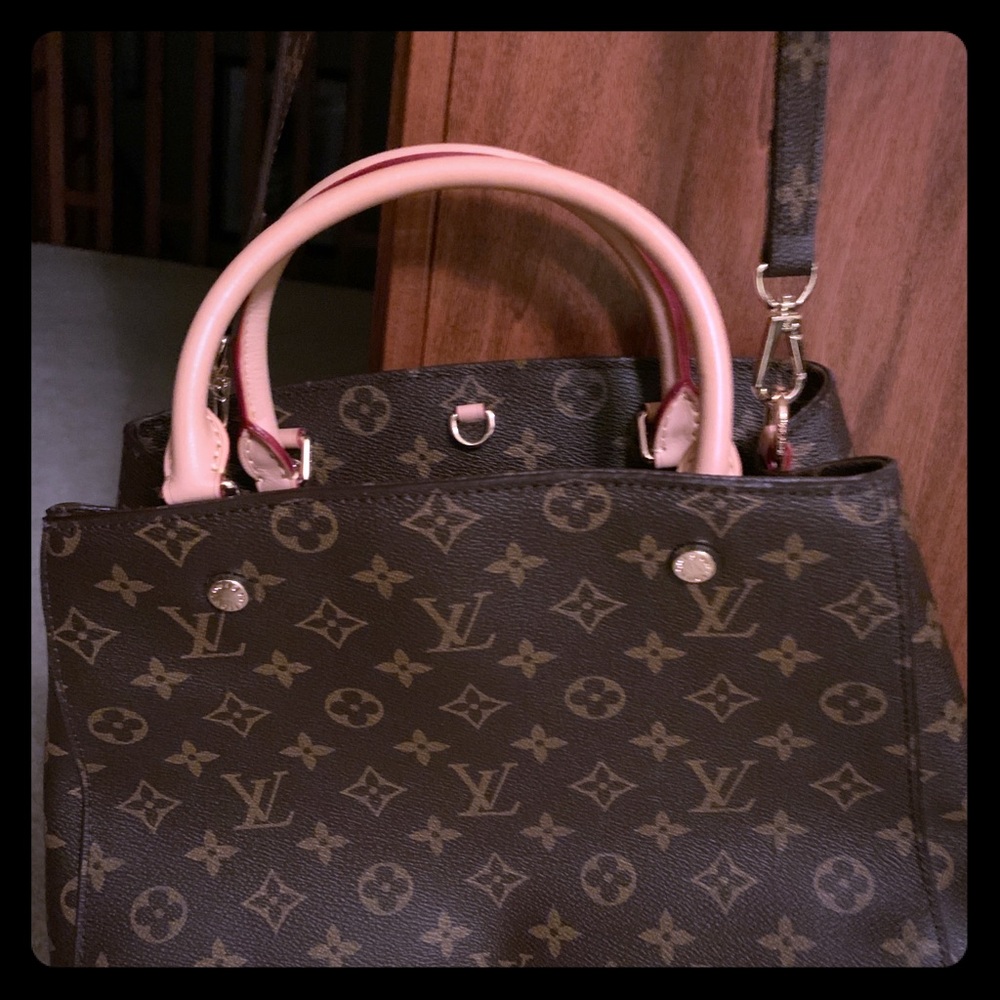 Louis Vuitton purse